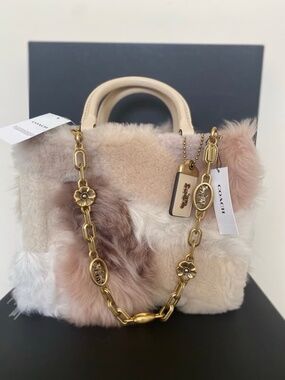 NWT Coach Shearling Patchwork rogue 25